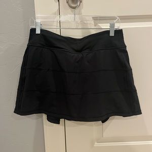 Lululemon size 8 Pace Rival Mid-Rise Skirt Long in Black